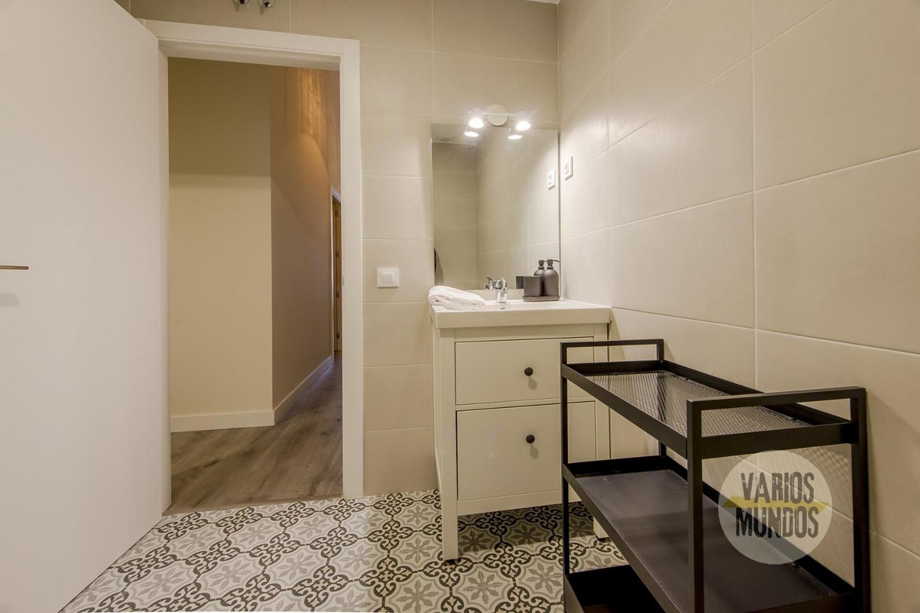 Central&Modern Apt 4Hab Para 9P En La Latina 马德里 外观 照片